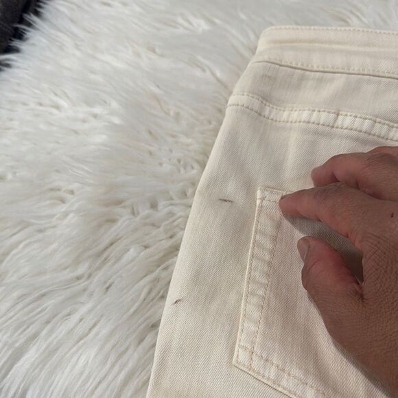 Anthropologie Pilcro Cream Ankle Cropped Jeans Versatile Design - Picture 13 of 16